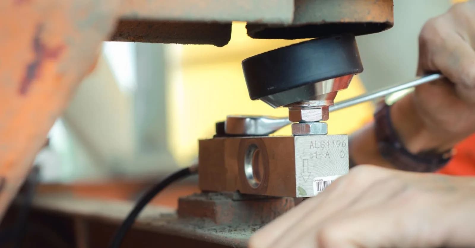 How to Know When You Should Replace a Load Cell