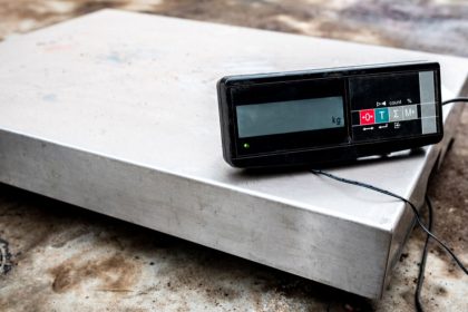 how to calibrate a platform scale